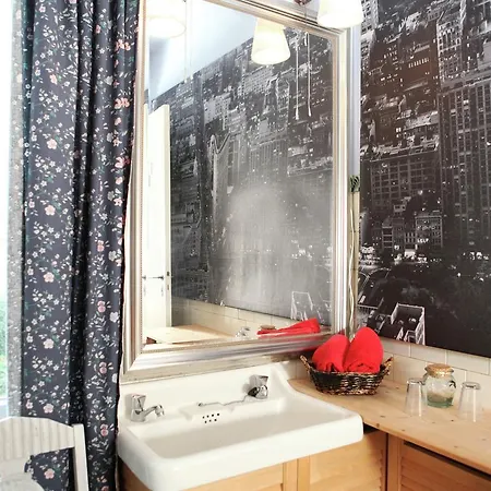 Beau Laurier Apartment *